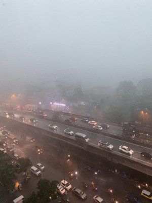 phân lô cán bộ , nhà đẹp , thang máy phố kim đồng , hoàng mai 62m x 5tầng