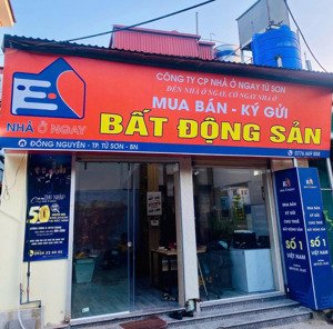 cần tiền - bán nhanh căn nhà c4 cách đại học luật hà nội (chi nhánh từ sơn chỉ 300m)