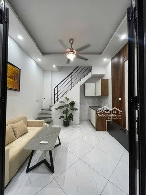 nhà đẹp tân mai, ngõ thông 2 đầu, 10m ra ô tô tránh; full nội thất - nhỉnh 2 tỷ