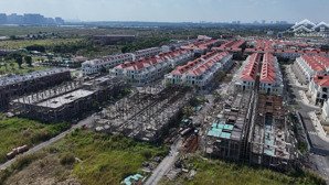 bán nhanh nhà phố 5x20m aqua city giá 5 tỷ, thanh toán trước 2,5 tỷ sang tên, phân khu the valencia