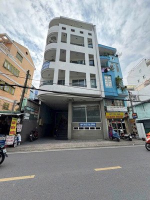 bán gấp nhà 2mt ngay nam kỳ khởi nghĩa - p. bến nghé - q.1, dt: 12x19m + gpxd hầm 9 tầng