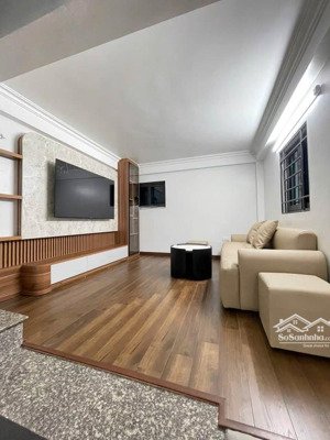 cho thuê nhà ở ngõ 189 nguyễn ngọc vũ, trung hoà, hà nội 110m2- 60tr/tháng