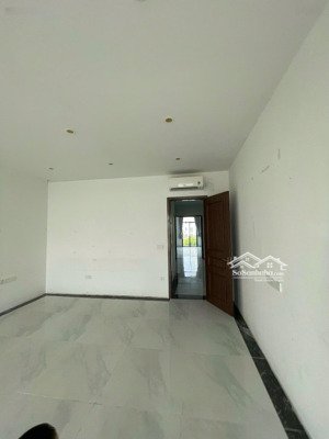 chính chủ cho thuê shophouse 5 tầng hoàn thiện full điều hòa thang máy giá 25tr/th oceanpark 1 gl