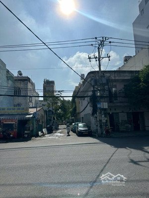 bán nhà mt đường 79, q.7. dt: 8m x 18m. kc: 2 tầng. ctxd: hầm, 7 tầng. hđt: 70tr/th. giá chỉ: 29 tỷ