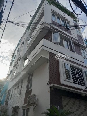 cần bán căn góc 2 mặt tiền hẻm 4m nguyễn văn đậu. dt: 5x9m. xây 4 tầng mới đẹp. giá bán 7.7 tỷ