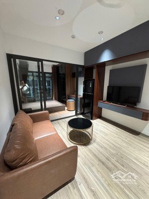 căn hộ 1n1k rộng 60m2 tại mặt phố trần đại nghĩa, ô tô đỗ cửa full nội thất hiện đại
