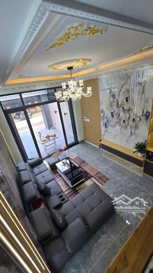 bán nhà 3 tầng gần vinhome quận 9