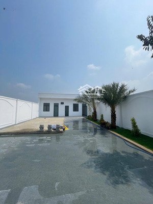 hot! biệt thự vườn củ chi giá 2,8ty tl 
lh/ điệp 