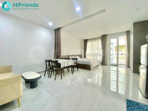căn hộ cao cấp nằm tại khu vực the vista an phú với đầy đủ tiện nghi