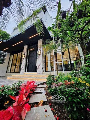 cần bán biệt thự hiện đại khu 215 nguyễn văn hưởng dt 12x18, cm 217m2 trệt 2 lầu giá 51 tỷ tl