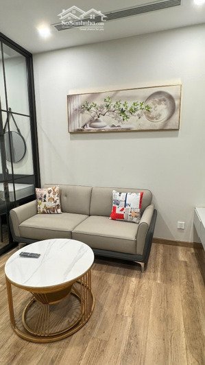 cần bán căn 1 phòng ngủ r3 onsen tầng đẹp view thoáng nội thất mới, giá 2.48 tỷ