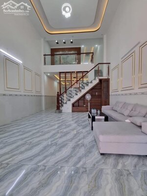 Bán nhà lầu 103m2 đường xe hơi gần Chợ Quang Thắng Biên Hòa Đồng Nai có 2 tỷ 280tr