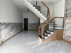 "50m² nhà mặt tiền đường kha vạn cân 1t9, chủ gửi bán gấp, chỉ trong tuần này, sổ hồng riêng!"
