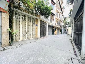 phải nhanh! nhà đẹp 4 tầng, 41m2 phố tôn đức thắng lô góc ô tô đỗ cửa kinh doanh - chỉ 7,9 tỷ