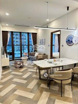 the galleria cho thuê căn 1pn fnt view sông + cầu ba son rất đẹp giá chỉ 30tr