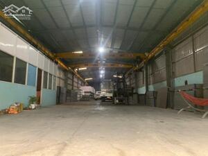 Cho thuê Kho xưởng diện tích 850m², có cẩu trục, gần TP.HCM – Giá chỉ 30 triệu/tháng Lh: 0949 861 287