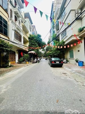 bán nhà phạm tuấn tài nhà dân xây mt khủng sổ vuông vị trí đẹp oto tranh nhau kinh doanh đỉnh