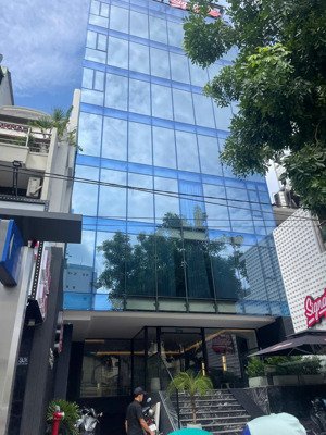 bán nhà mặt tiền đường trương công định-tân bình, dt: 8x18m+hầm+7 tầng, hđt: 140tr/t, giá: 30 tỷ.