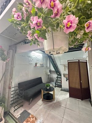 cho thuê nhà nguyên căn giá ưu đãi 5,2 triệu tại đường nguyễn văn đậu