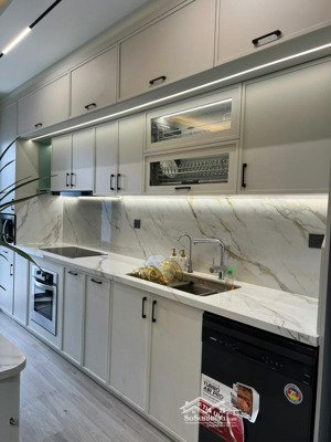 chính chủ bán nhanh căn 109m2 - view siêu sịn , full nội thất mới , thiện chí bán