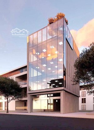 [mặt phố] phạm văn đồng 55 tỷ 93m2 tòa văn phòng + showroom xây mới 6t thang náy oto vỉa hè kd