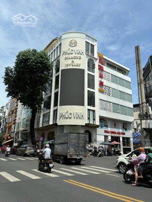 siêu vị trí! góc 2 mặt tiền nguyễn tri phương. dt: 8 x 18m - hầm 7 tầng - hđt: 145 tỷ. giá 43.6 tỷ