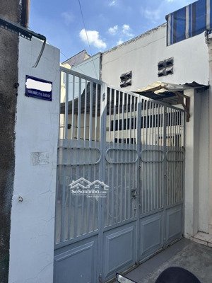 hẻm xe hơi - 102m2 - 6.3 tỷ - thống nhất, gò vấp gần chợ xóm mới - 62tr/m2