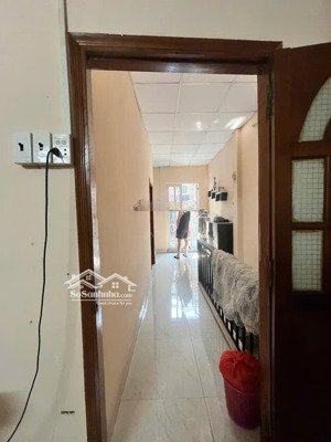 bán nhà lô góc hẻm xe hơi gần đinh tiên hoàng sát quận 1 ngang rộng 5.15m