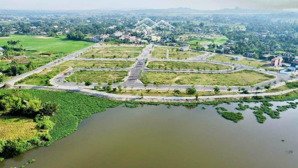 giá rẻ nhất thị trường - bán nhanh lô hướng nam, ngang 7m, sổ sẵn, công chứng nhanh trong ngày