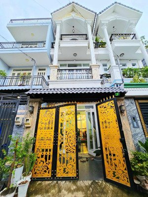 nhà phố khu kiến thiết - siêu hiếm trên thị trường - mặt tiền ngô quyền, thủ đức giá chỉ 9 tỷ!