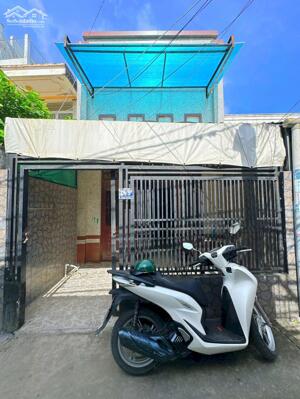 Nhà trệt lửng diện tích rộng kế bên siêu thị Lotte Cần Thơ