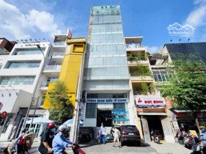 cho thuê toà nhà mặt tiền số : 722 sư vạn hạnh quận 10 ( cũ )