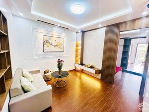 tập thể phương mai, oto dừng đỗ cầu thang, khu thoáng sạch nhất phố, 2pn rộng