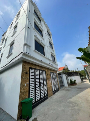 bán nhà phượng đồng - phụng châu: ô tô đậu cửa, gần đại học sp thể dục thể thao! 3,35 tỷ.