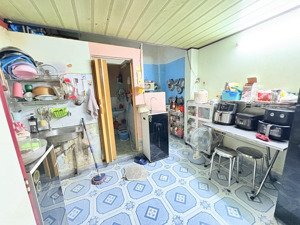 nhà cần bán - hẻm ô tô - gần quận 11 - 4.85 tỷ - tân phú