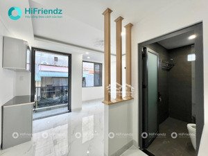 studio full nội thất ban công cửa sổ gần chợ thạch đà