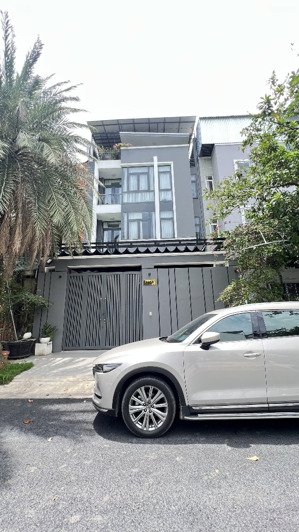 biệt thự thảo điền q2 view sông thoáng mát khu vip đồng bộ đẹp - dt 12x24 xd 3 tầng - giá 38tỷ.