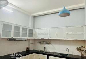 quận 10 - đào duy từ - 50m2 (4.5x12) - 2 tầng - cho thuê 200tr/năm - hẻm 4m - 7.x tỷ thương lượng