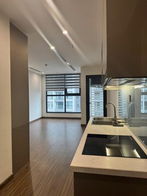 cho thuê căn studio 32.5m2 chung cư cao cấp west point, phạm hùng, đỗ đức dục hà nội