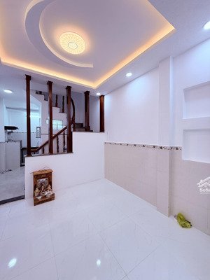 nhà đẹp hẻm xe hơi nguyễn văn khối, p8, gv - 2 lầu 3pn 2wc