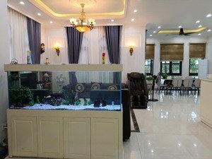 biệt thự căn góc 2 mặt tiền - dt 166m2 full đồ view thoáng - vin imperia hp - sổ đỏ- thiện chí bán