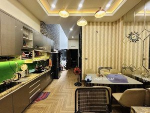 nhà đẹp 4 tầng ngay hoàng diệu 2 - 90m2(4.5x20m) - 5pn 5wc - có thang máy.