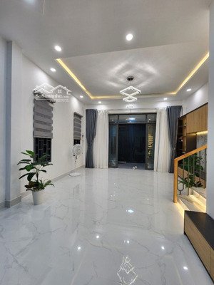 bán nhà hẻm xe hơi 7m - ngay khu dân cư bình phú - trần văn kiểu q.6 - dt:63m2 - 3 tầng - 8 tỷ hơn