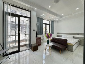cho thuê nhà nguyên căn làm kho, văn phòng sẵn nội thất tân vĩnh phường 4 quận 4