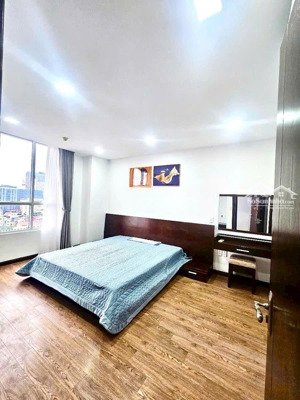 hiếm cc richland xuân thủy 124m2, 3 ngủ, 2vs. full nội thất đẹp. cầu giấy