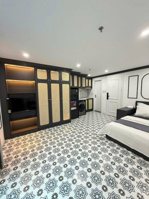 máy in tiền chdv khâm thiên, 20m ra ô tô 7t thang máy, 18 pkk, doanh thu 120tr/tháng, pccc, dt 85m2