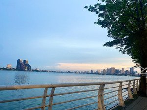 bán nhà võng thị, 39m2, lô góc, nhỉnh 9tỷ