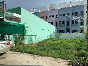 cần bán gấp lô đất ngay đ. nguyễn thị định ngay chợ tú điền. giá chỉ 535tr/120m2. shr, phú khương