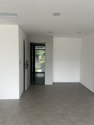 cho thuê văn phòng diện tích 97m2, giá thuê 20tr/tháng