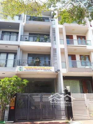 bán nhà mặt tiền đường hoa sữa, p7, phú nhuận- 4x12m, nhà 3 lầu mới giá chào 16.5 tỷ thương lượng